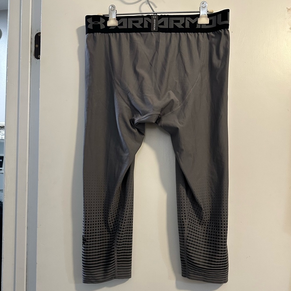 Like new under armour compression men tights  XXL leggings black gray heat gear - Picture 9 of 13